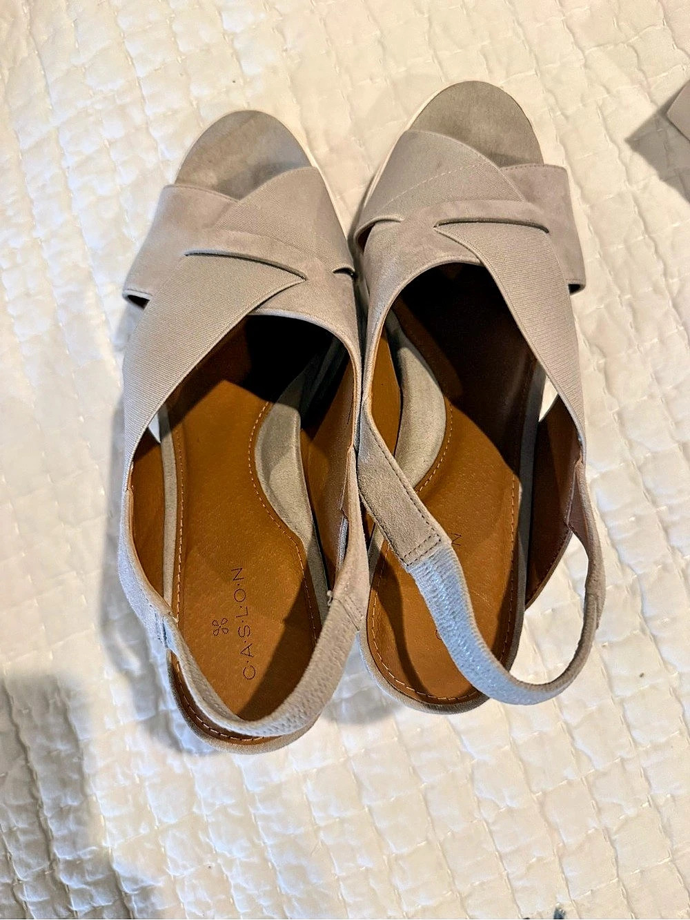 Caslon Crisscross Platform Sandals Beige US 9.5 Like
